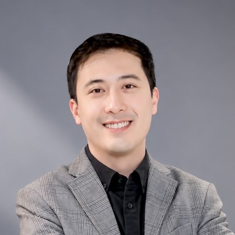คุณกิตติภูมิ ชินโสภณทรัพย์