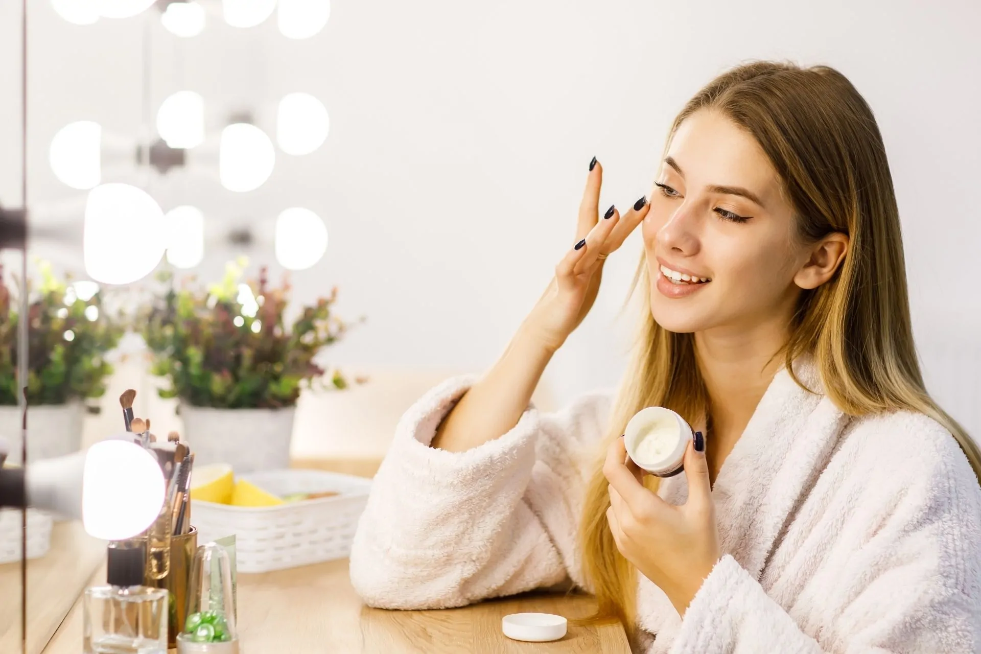 TIBD Service Banner (3) บริการพัฒนา สูตรผลิตภัณฑ์ ดูแลผิวหน้า (Facial Skincare Product Development) ครบวงจร โดย TIBD R&I Partner: ยกระดับแบรนด์สู่มาตรฐานระดับสากล