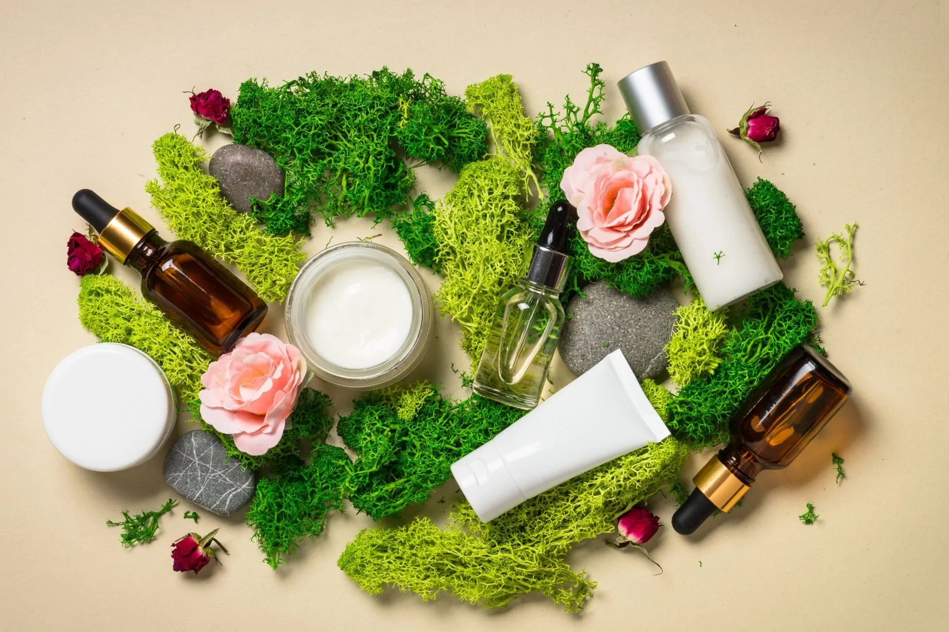 บริการพัฒนาสูตร เครื่องสำอางออร์แกนิค (COSMOS Guideline Formulation) ครบวงจร บริการพัฒนาสูตร เครื่องสำอางออร์แกนิค (COSMOS Guideline Formulation) ครบวงจร