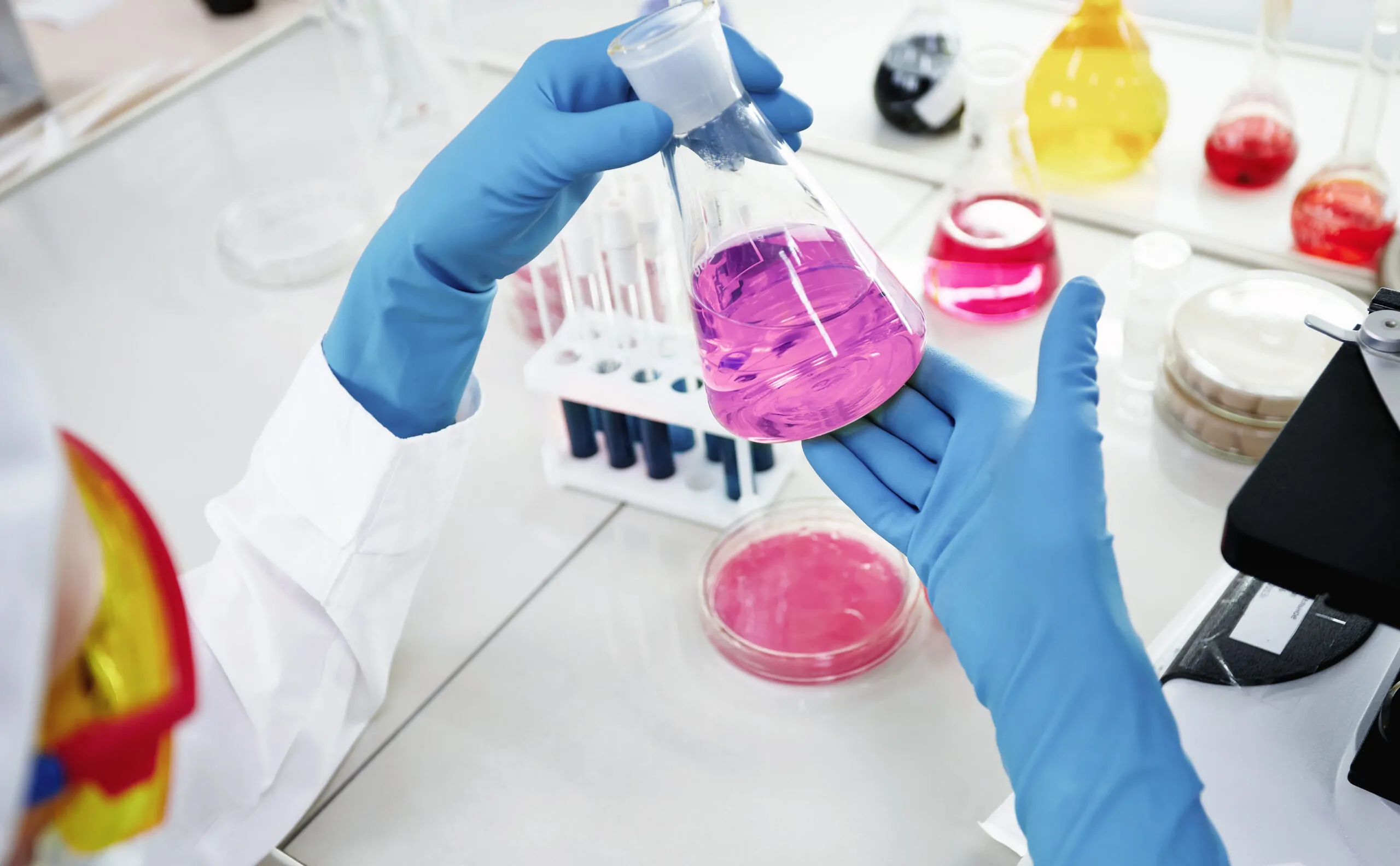 บริการสกัดด้วยตัวทำละลาย (Solvent Extraction) บริการสกัดด้วยตัวทำละลาย (Solvent Extraction)