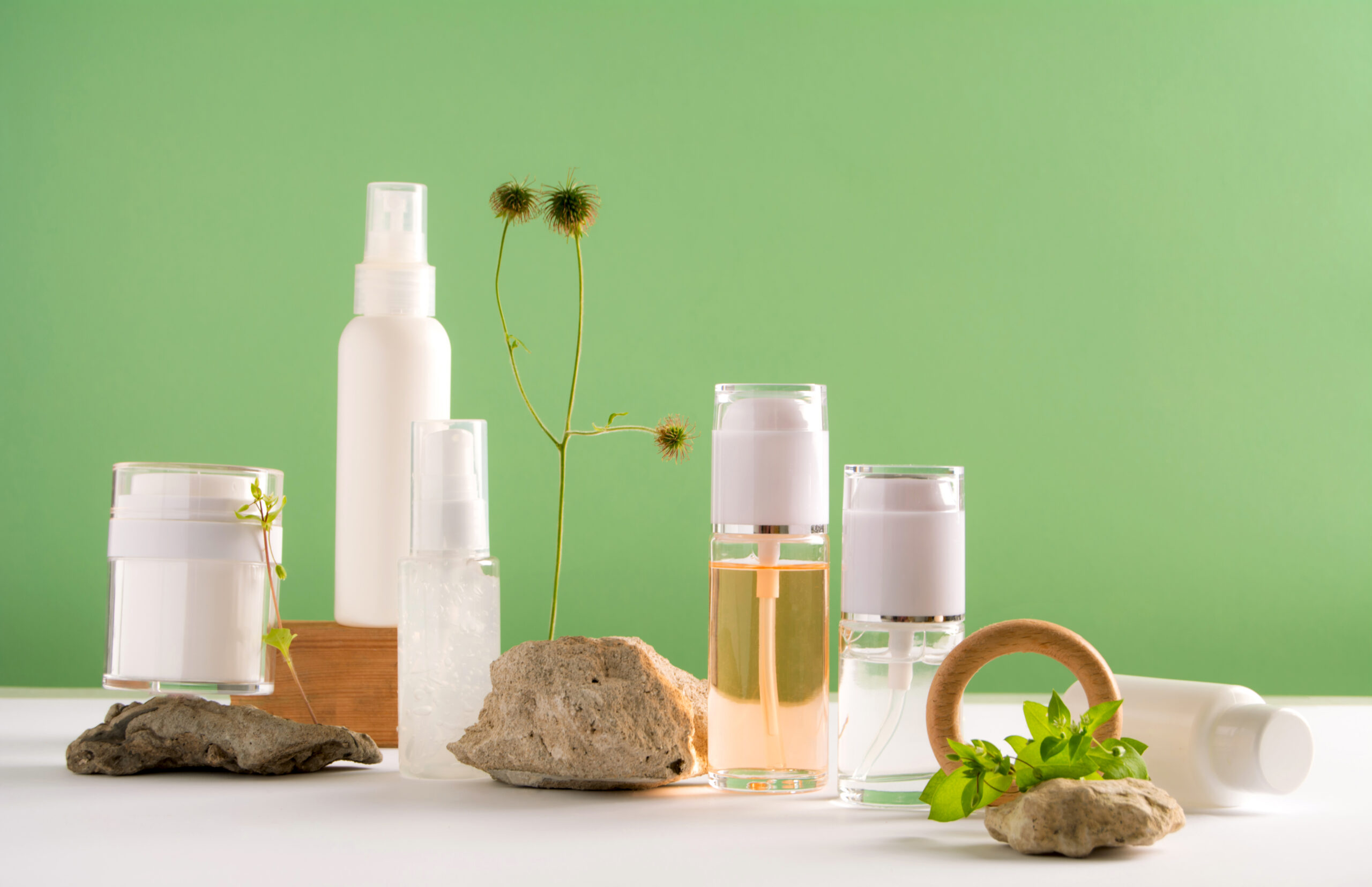 มาตรฐาน COSMOS : กุญแจแห่งความน่าเชื่อถือ และโอกาสใหม่ของอุตสาหกรรมเครื่องสำอางไทย COSMOS Standard : A Gateway to Global Credibility and New Opportunities for Thailand’s Cosmetic Industry