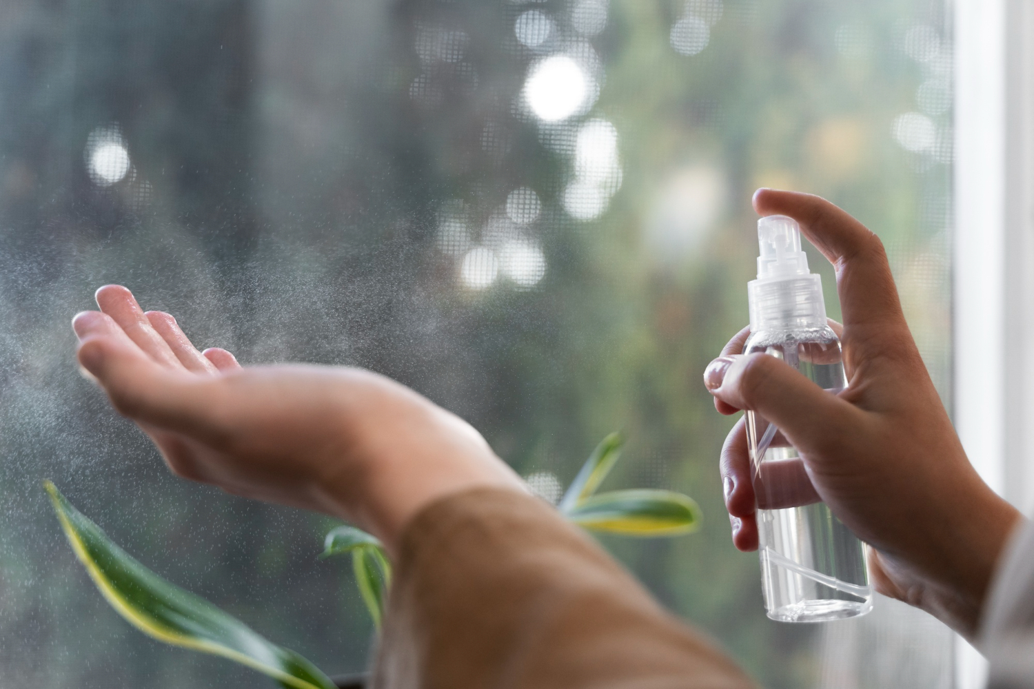 บริการทดสอบความคงตัวสเปรย์สมุนไพรและครีมสมุนไพร (Herbal Spray and Cream)