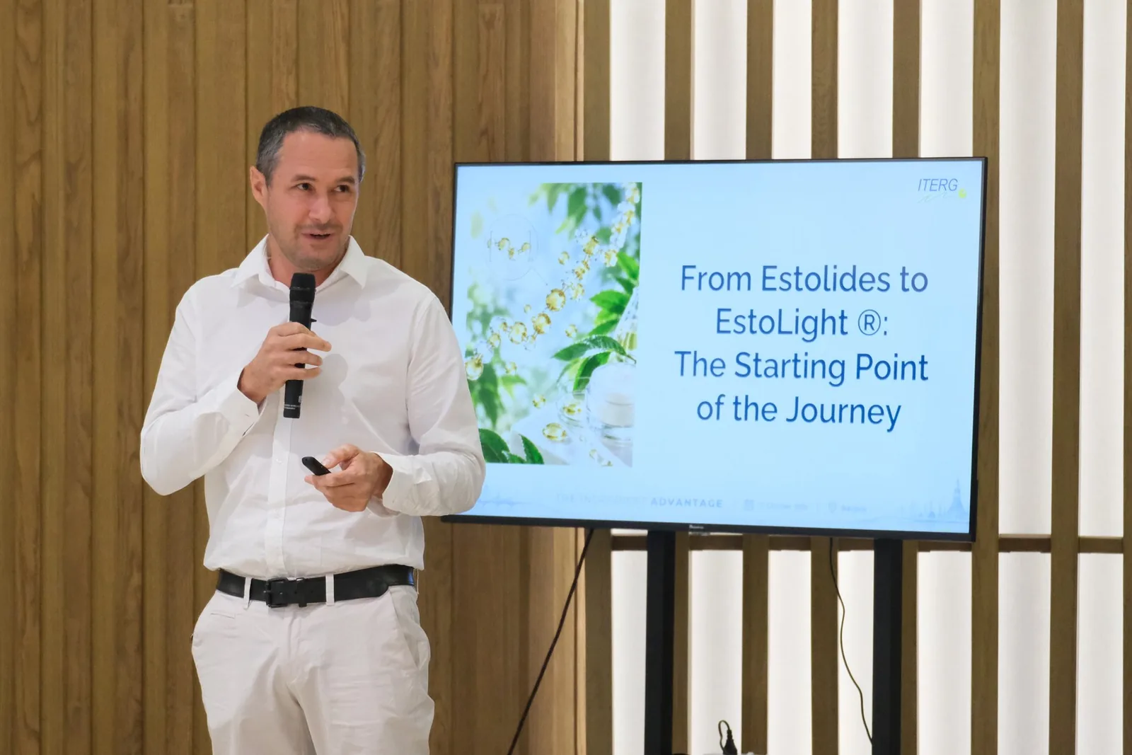 Didier Pintori of ITERG presenting the EstoLight case at TIA 2026